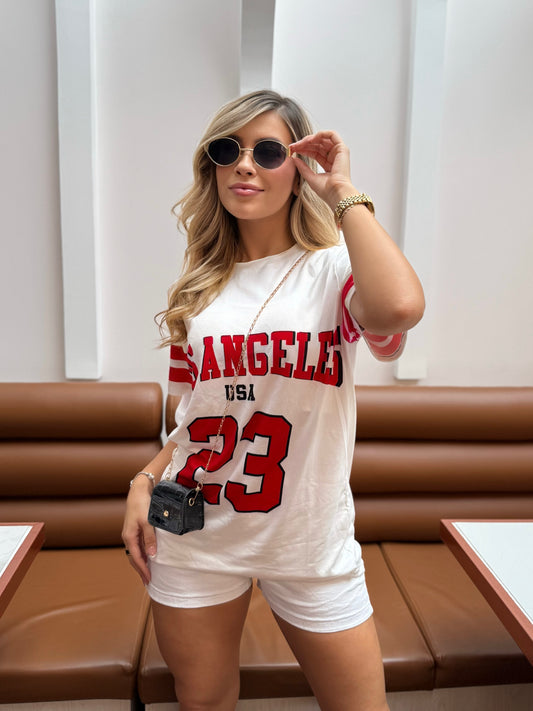 CAMISETA OVERSIZE TIPO AMERICANO ROJO
