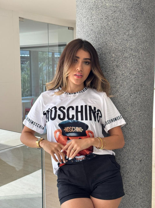 CAMISETA OVERSIZE BLANCA DE MOSHINO