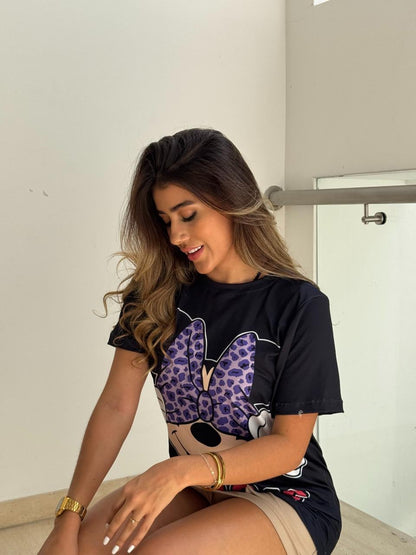 CAMISETA OVERSIZE NEGRA DE MINNIE MOUSE