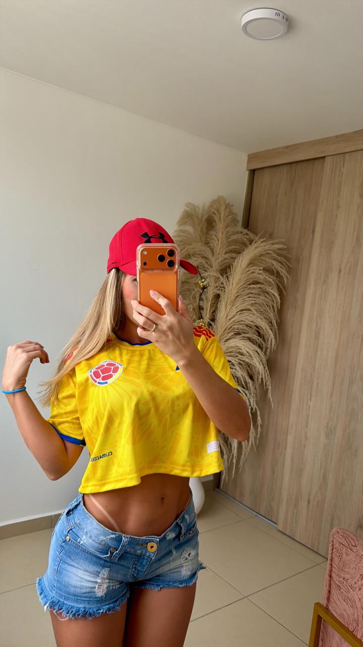 Camiseta Oficial Selección Colombia 2026 – Vive la Pasión Tricolor