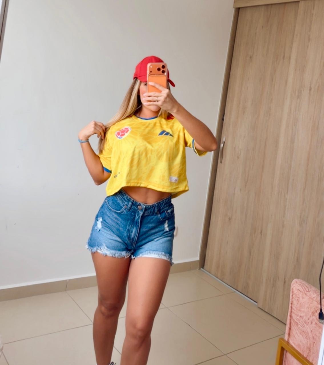 Camiseta Oficial Selección Colombia 2026 – Vive la Pasión Tricolor