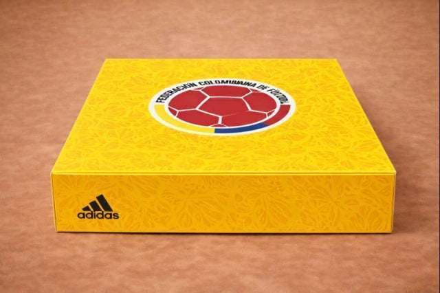 Camiseta Oficial Selección Colombia 2026 – Vive la Pasión Tricolor